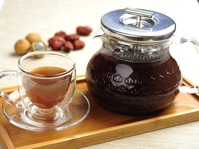 黑糖姜茶vs桂圆红枣茶，手脚冰冷喝哪个