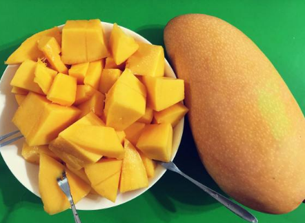 解读：经期吃芒果会导致闭经吗？