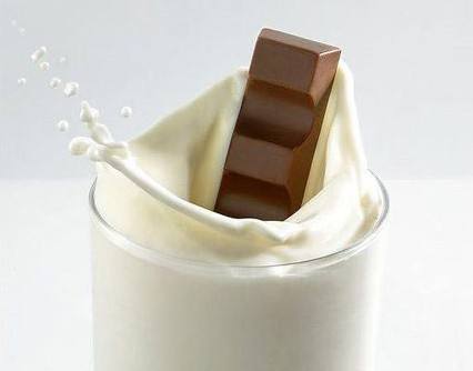 6种错误的喝牛奶方式，看看你犯了吗