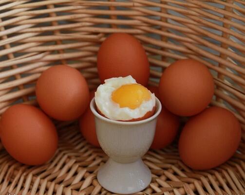 连吃鸡蛋一个月对身体效果好，但是有7种禁忌