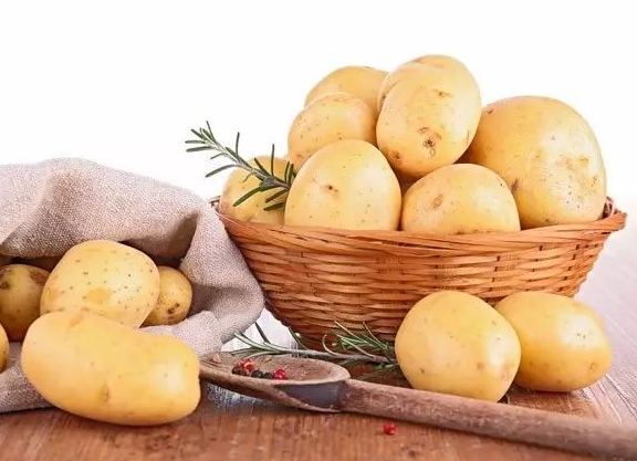 土豆你真的会吃吗？揭秘3款超洋气吃法