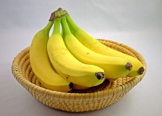 这5种水果，坚持每天吃一个，营养健康跑不掉