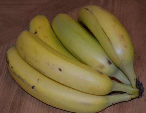储存香蕉不变色、不长黑斑的妙招，学了总能用得到